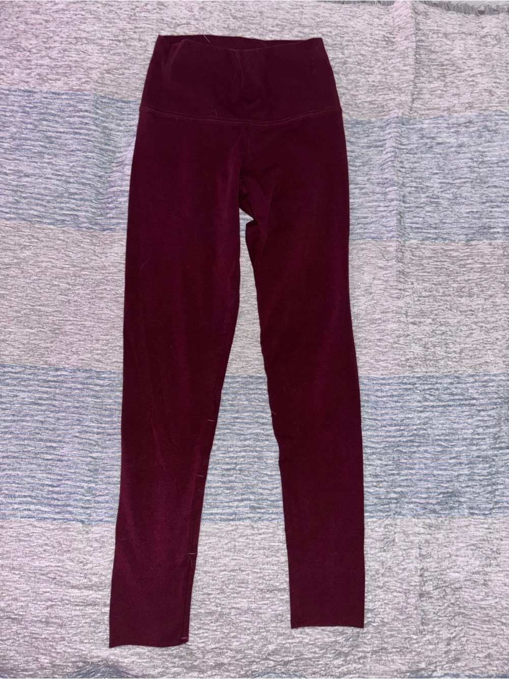 Aritizia TNA High-Waist Burgundy/Maroon Leggings